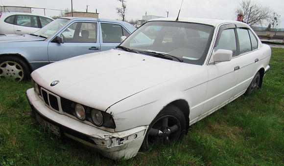 BMW 520i, 1988