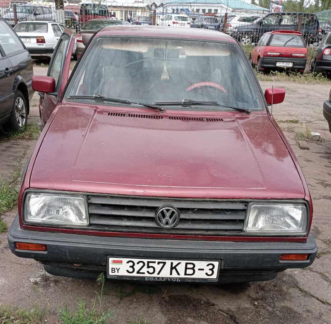 Купить автомобиль Volkswagen Jetta, 1988 г. в г. Мозырь - цена 1600 рублей,  фото, характеристики.