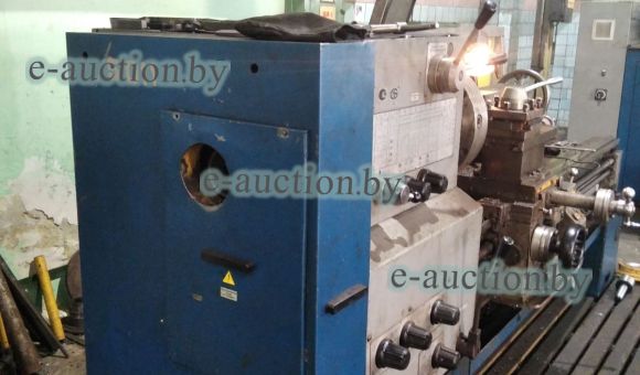 Станок токарно-винторезный ГС526 УД-01