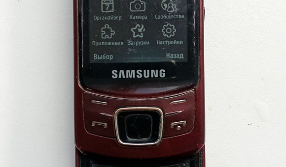 Мобильный телефон Samsung GT-C6112
