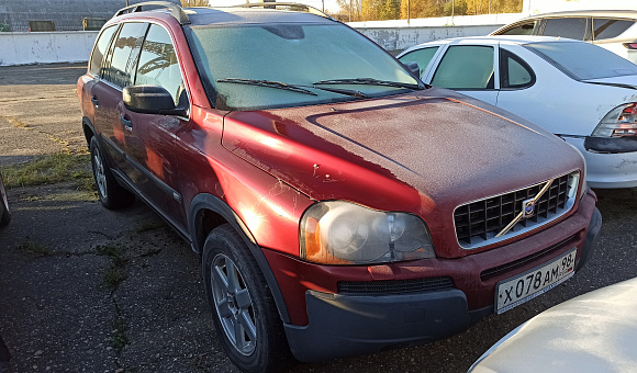 Volvo XC90, 2004