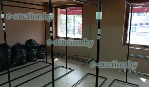 Стойка-вешалка металлическая №11