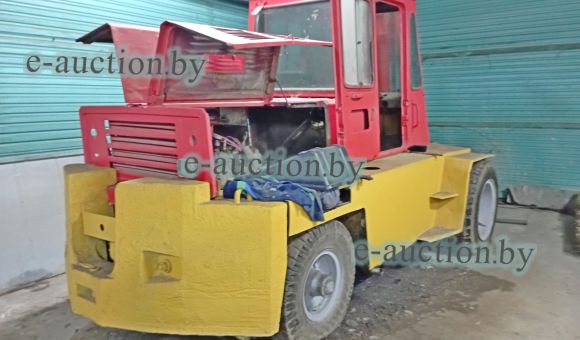 Погрузчик вилочный