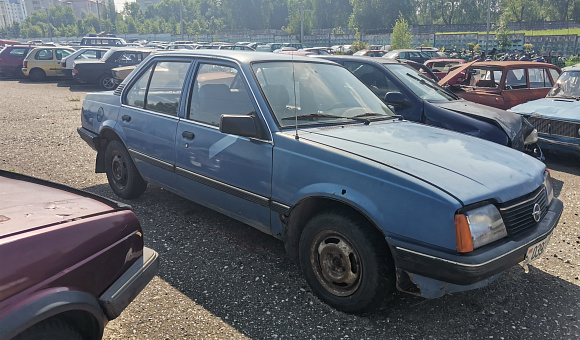 Opel Ascona, 1984