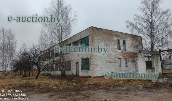 Административное здание в г. Костюковичи, площадью 1059м²