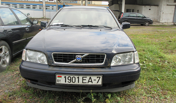 Volvo S40, 1998