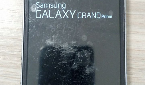 Смартфон Samsung SM-G531H/DS