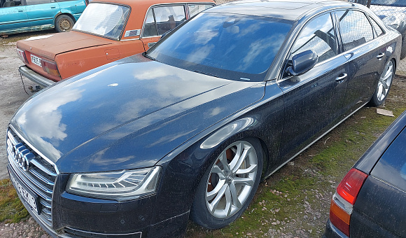 Audi A8, 2014