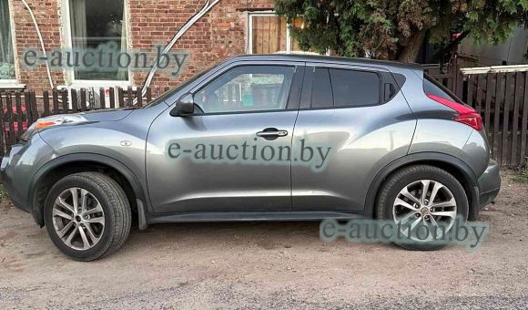 ½ доля в праве собственности на автомобиль Nissan Juke, 2012