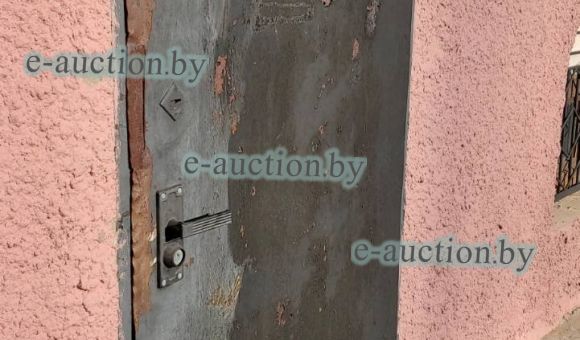 1/2 доля в праве собственности на магазин в г. Горки, площадью 108.2м²