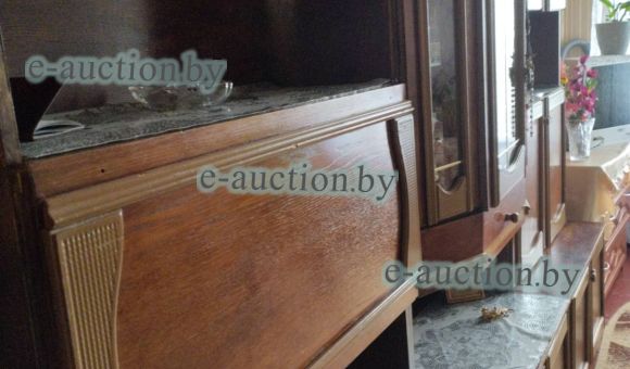 Секция коричневая