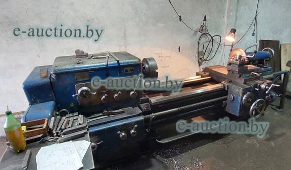 Станок токарно-винторезный 1М63