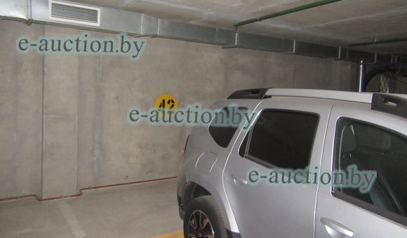 Машино-место в г. Минске, площадью 18.2 м²