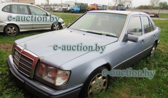 Mercedes-Benz E200, 1992