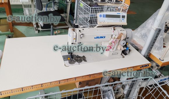 Одноигольная прямострочная швейная машина JUKI DLU-5490N-7