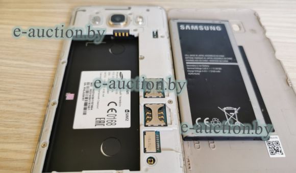 Смартфон Samsung SM-J510