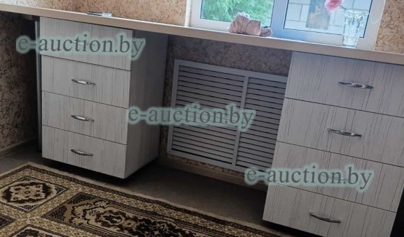 Стол с тумбами