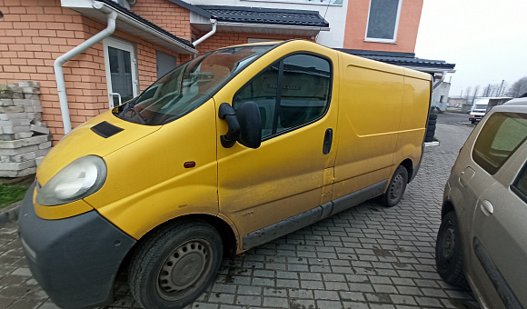 Opel Vivaro, 2004