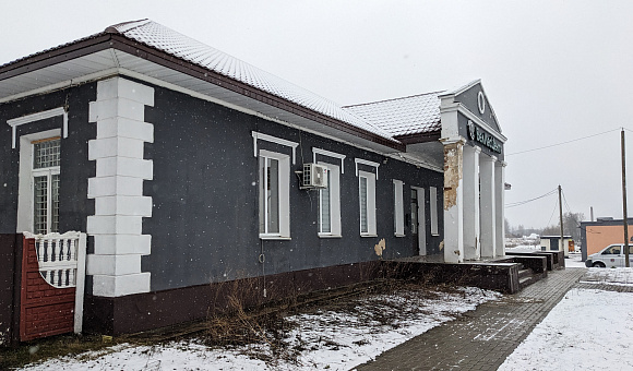 Административное здание в гп Логишин (Пинский район), площадью 208.8м²
