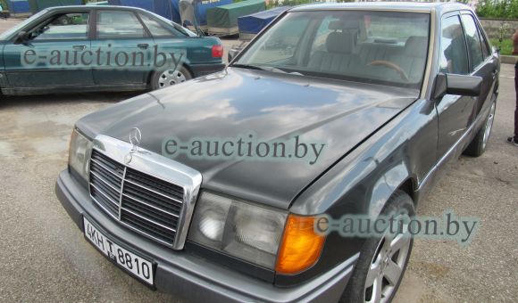 Mercedes-Benz 230E, 1988