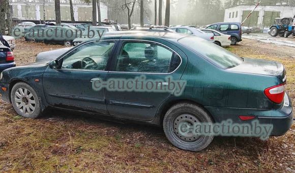 Nissan Maxima, 2001
