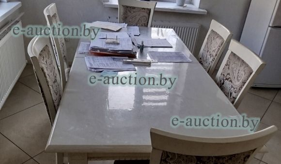 Стол Валенсия 8