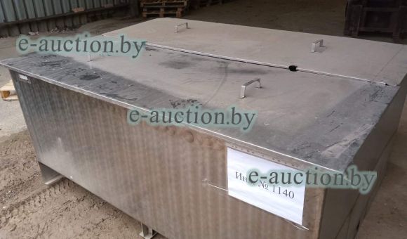 Емкость с прижимом