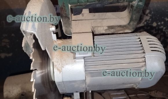 Электрическая торцовочная пила 