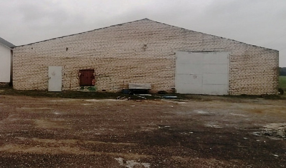 Здание склада вблизи д. Журавинка (Дзержинский район), площадью 713.3 м²