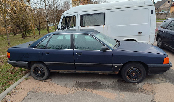 Audi 100, 1989