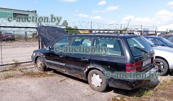 Volkswagen Passat, 1996