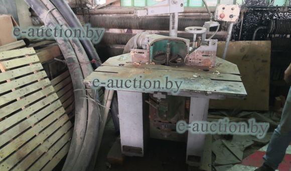 Станок фрезерный с шиповальной кареткой ФСШ