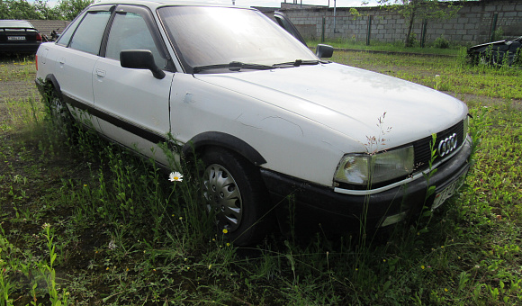 Audi 80, 1990