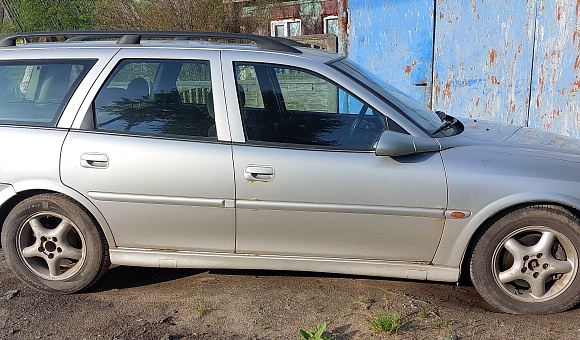 Opel Vectra, 2001