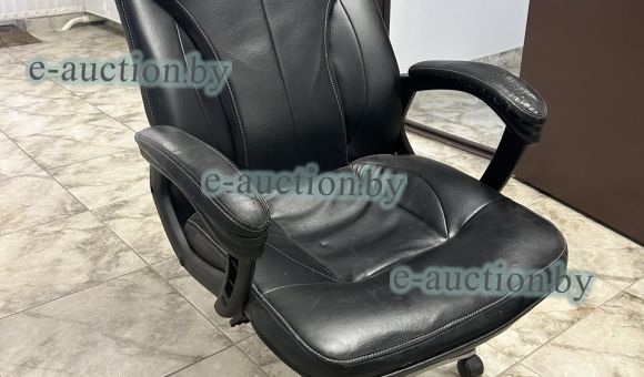 Кресло офисное