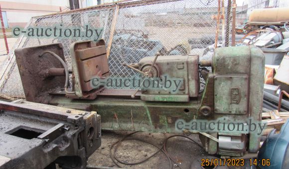 Станок вертикально-сверлильный 2Н135