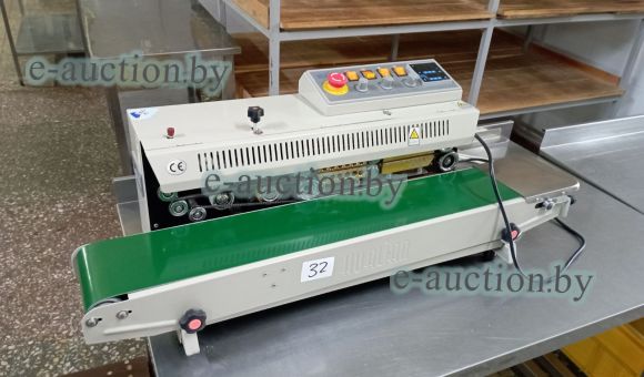 Роликовый конвейер запаковщик Hualian №31