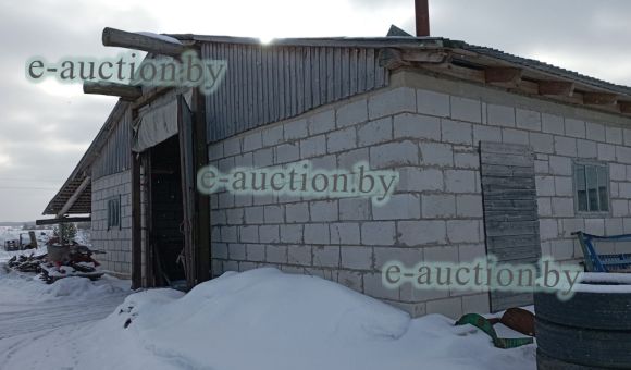 Здание свинарника в д. Реченята (Воложинский район), площадью 911.4 м²