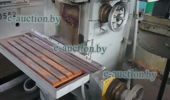 Станок универсально- фрезерный FUM-250/N