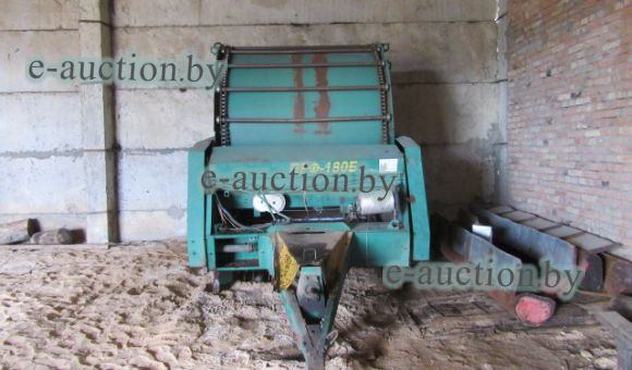 Пресс-подборщик ПРФ-180Б