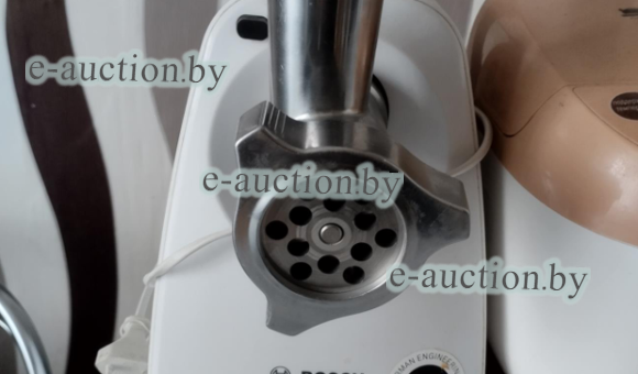 Электрическая мясорубка Бош