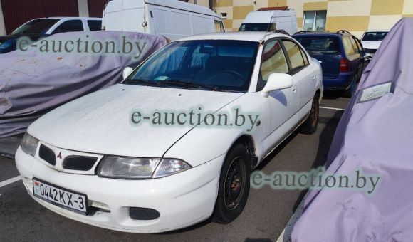 Mitsubishi Carisma, 1996