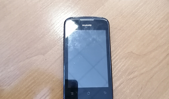 Смартфон HUAWEI ASCEND Y200