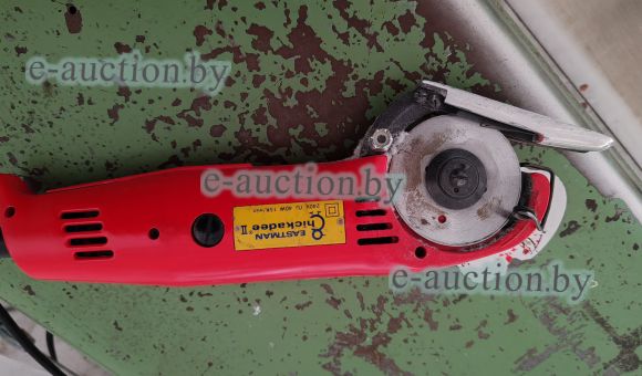 Раскройная машина с дисковым ножом EASTMAN