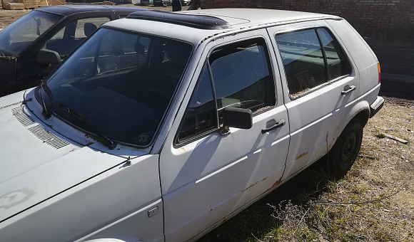 Volkswagen Golf, 1987