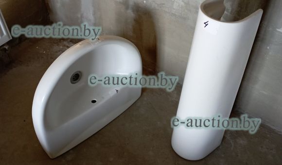 Раковина с подставкой №4