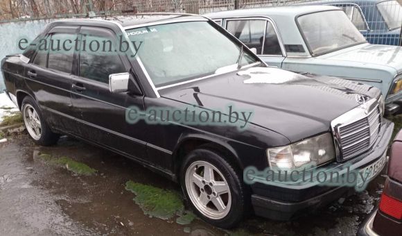 Mercedes-Benz 190, 1984