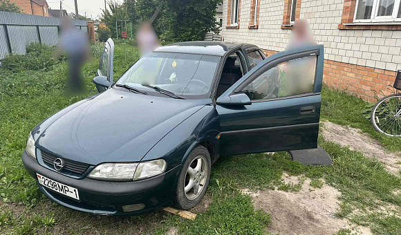 Opel Vectra, 1996