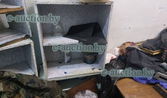 Стеллаж серого цвета №10