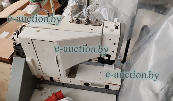 Петельная машина PFAFF 3117